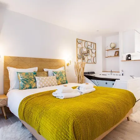 Lägenhet Cmg Batignolles/ Lecluse Paris