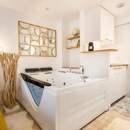 Lägenhet Cmg Batignolles/ Lecluse Paris